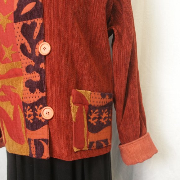 Lightweight Textured Jacket - Picture 2 of 5